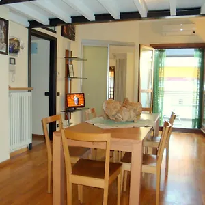  Apartament Bed