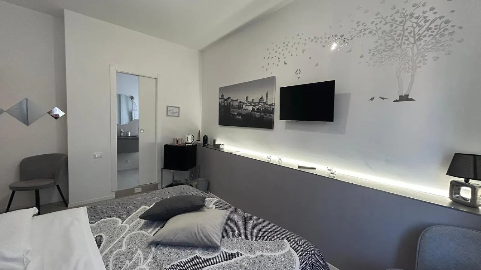 Comfort Accommodation Suite & Le Camere Bergamo Gasthof