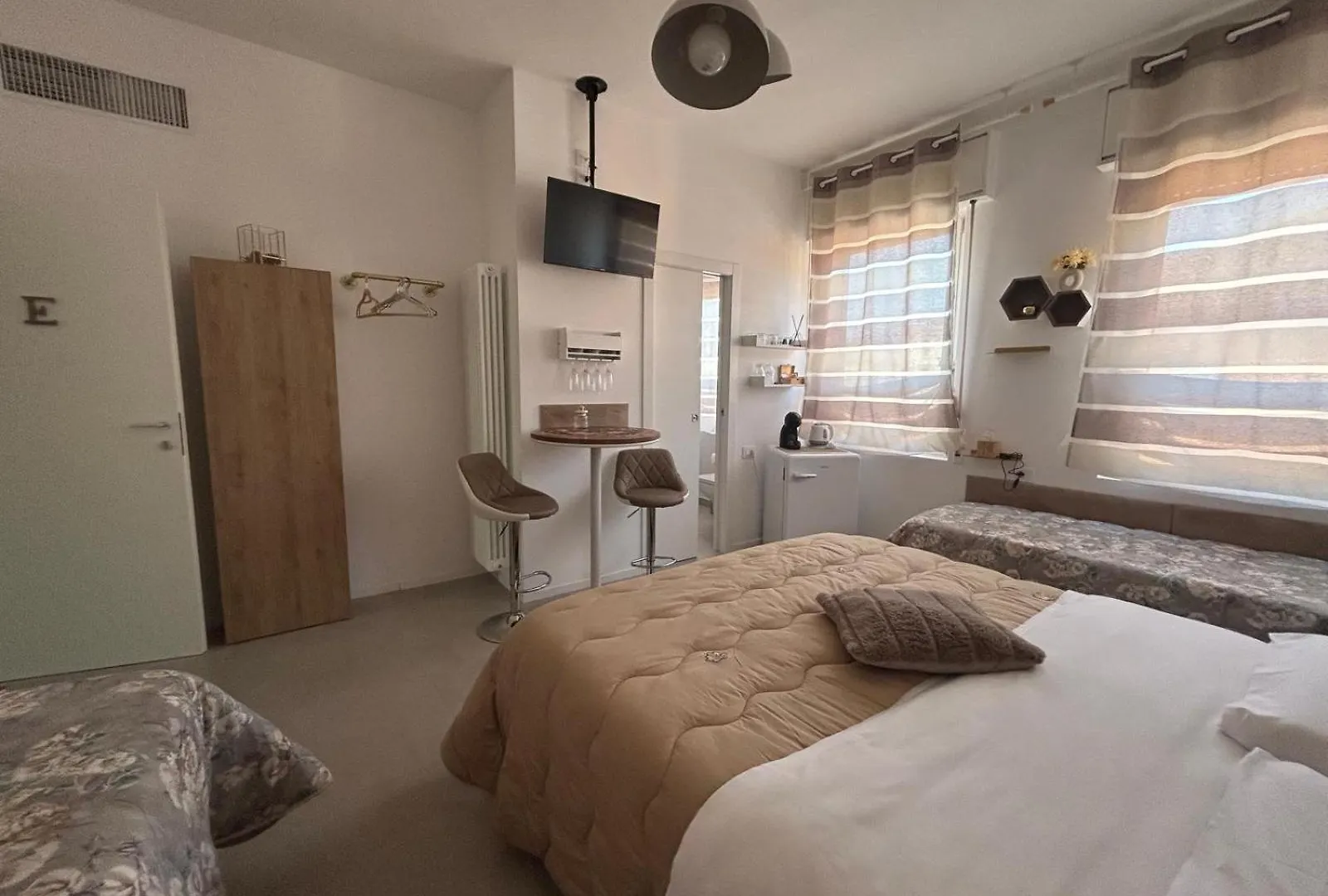 Comfort Accommodation Suite & Le Camere Bergamo 0*,  Włochy